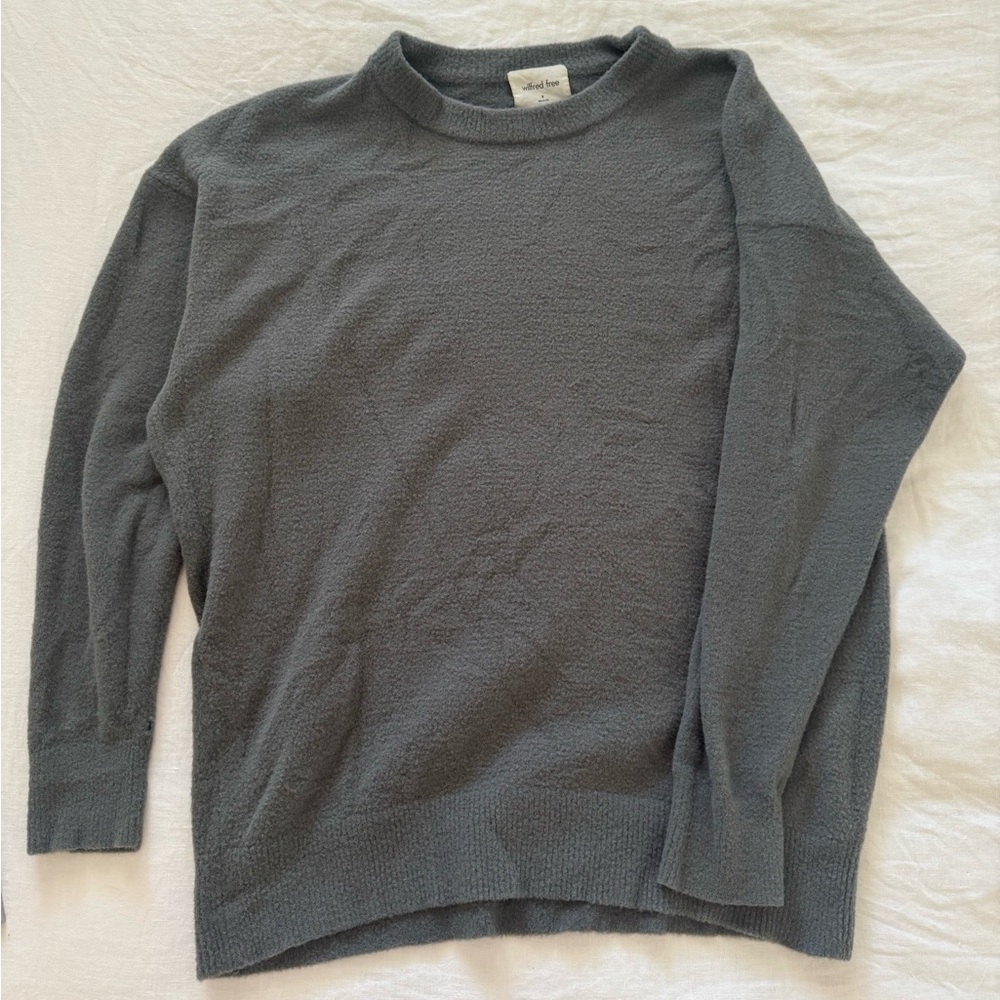 ARITZIA OVERSIZED SWEATSHIRT